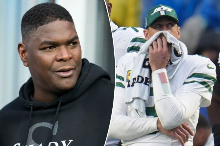 keyshawn-johnson-rips-aaron-rodgers-for-quitting-on-jets-after-asking-to-be-taken-out-of-bills-blowout