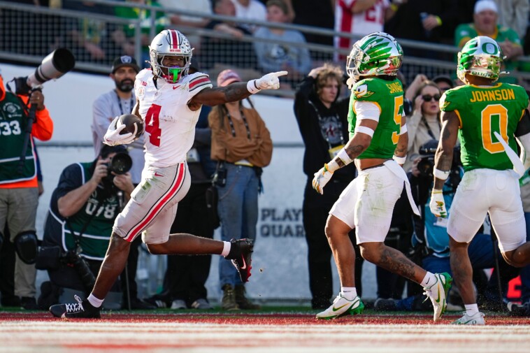 ohio-state-throttles-oregon-in-one-sided-first-half-at-rose-bowl:-‘bad-news-gets-worse’