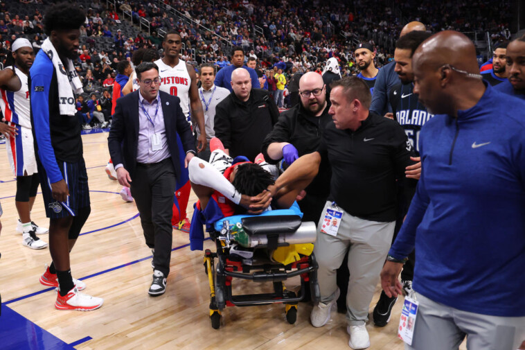 pistons-g-jaden-ivey-exits-court-in-stretcher-after-collision-with-cole-anthony