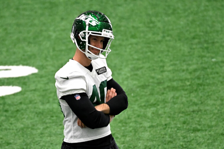 jets-set-to-make-team-history-with-greg-joseph-becoming-fifth-kicker-of-season