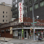 nyc-icon-katz’s-deli-paying-$20k-in-fines-for-‘failing-to-comply-with-the-ada’