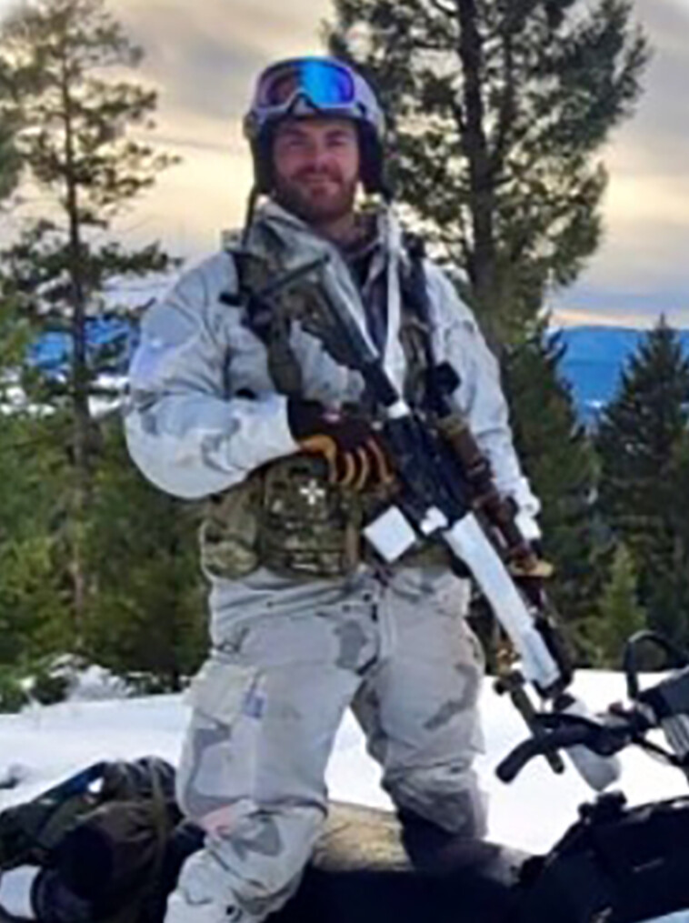 vegas-cybertruck-bomber-matthew-livelsberger-revealed-as-special-forces-soldier-overseeing-drones-as-first-pic-shows-him-posing-in-camo-with-rifle