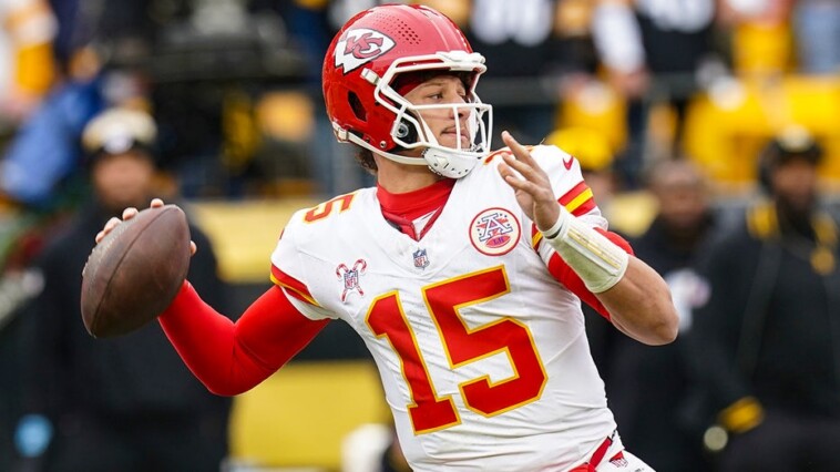 chiefs’-patrick-mahomes-left-off-pro-bowl-roster-for-1st-time-as-starter