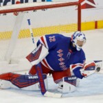 jonathan-quick-shows-he’s-still-got-it-with-big-night-in-rangers’-skid-busting-win