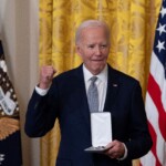 biden-honoring-fdny-heroes-who-saved-new-yorkers-from-burning-buildings-with-medal-of-valor