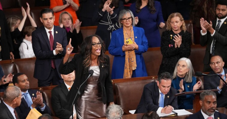 democratic-delegate-throws-tantrum-during-speaker-of-the-house-vote-because-she-doesn’t-like-the-rules