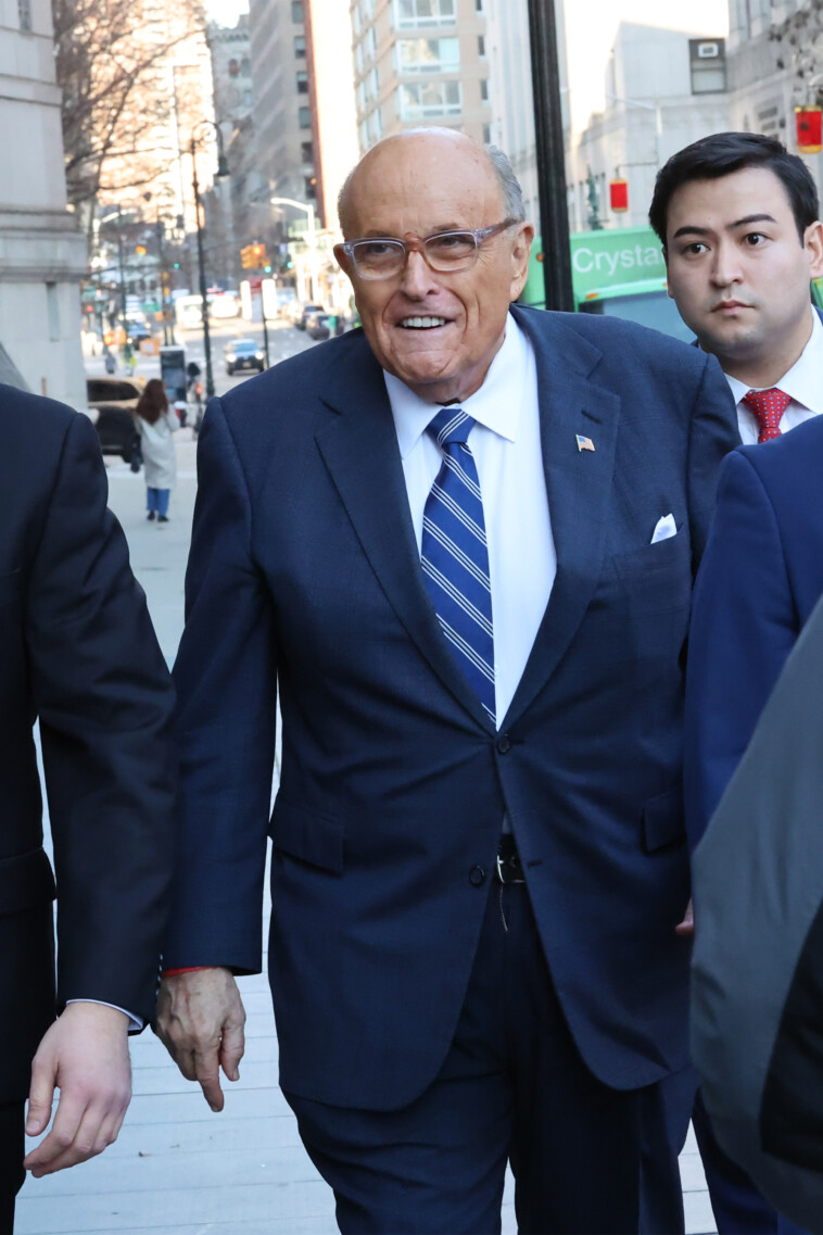 rudy-giuliani-grilled-over-pricey-possessions-—-like-yankees-memorabilia-and-his-grandfather’s-watch-—-in-$148m-defamation-case