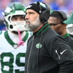 jeff-ulbrich-disagrees-with-sauce-gardner-that-jets-were-‘checked-out’-in-bills-blowout