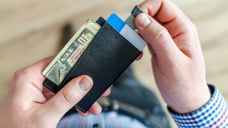 can-i-outsmart-thieves-with-a-hidden-airtag-in-rfid-wallet?