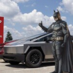 batman-trades-in-batmobile-for-cybertruck