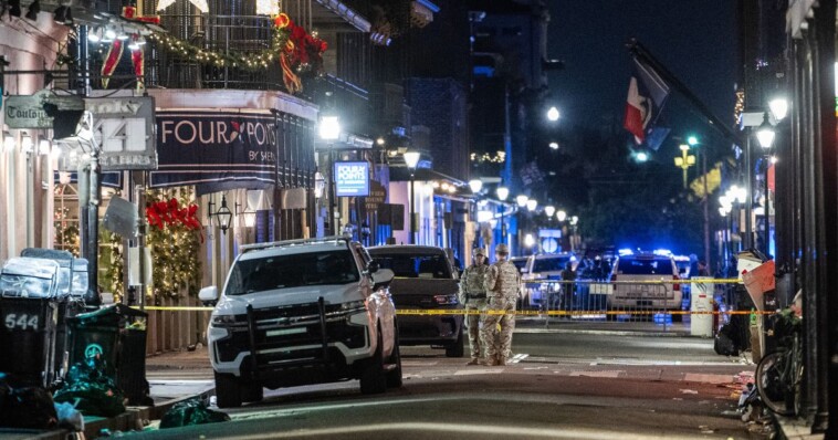 chilling-surveillance-photos-show-what-new-orleans-terrorist-was-doing-an-hour-before-attack