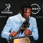 titans-would-be-‘absolute-fools’-if-they-don’t-draft-heisman-trophy-winner-travis-hunter,-ex-star-says