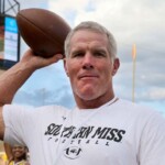 nfl-legend-brett-favre-left-‘speechless’-as-biden-honors-soros,-clinton-with-medal-of-freedom