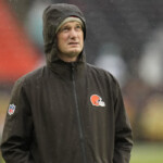 browns-reportedly-fire-oc-ken-dorsey,-ol-coach-andy-dickerson-after-3-14-season