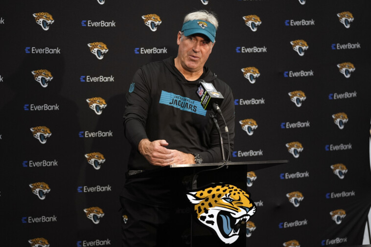 espn-has-jaguars-coach-doug-pederson-getting-fired-by-panthers-in-blunder