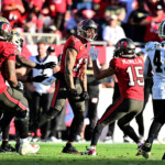 mike-evans-cashes-in-on-$3-million-incentive-with-catch-on-final-play-as-buccaneers-clinch-nfc-south