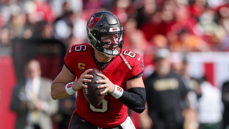 baker-mayfield-leads-bucs-to-4th-quarter-comeback-over-saints-to-win-nfc-south-title