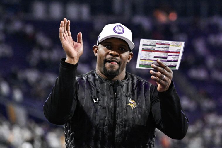 jets-request-interview-with-vikings-defensive-coordinator-brian-flores-for-vacant-head-coaching-job