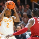 unbeaten-vols-strengthen-grip-on-no.-1-in-top-25