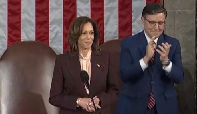 brutal:-gop-lawmakers-give-humiliating-standing-ovation-interrupting-kamala-harris-as-she-reads-electoral-vote-totals-and-confirms-her-own-loss,-kamala-looks-embarrassed-(video)