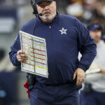 bears-pushing-cowboys-into-mike-mccarthy-dilemma-with-interview-request