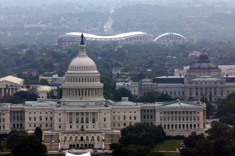 joe-biden-signs-bill-that-paves-way-for-commanders’-return-to-washington-dc.