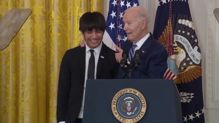 president-biden-sparks-laughter-as-he-bungles-name-while-singing-‘happy-birthday’:-‘most-joe-biden-thing-ever’