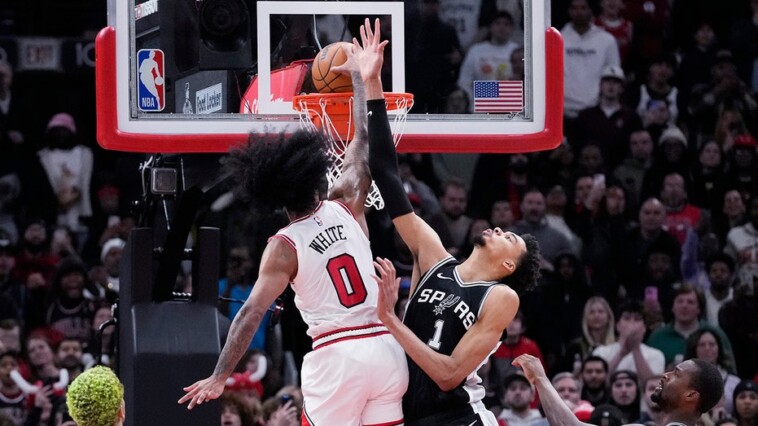 bulls’-coby-white-throws-down-vicious-dunk-over-7-foot-3-phenom-victor-wembanyama