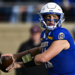 college-football-qb-transfer-tracker:-south-dakota-state-qb-mark-gronowski-commits-to-iowa