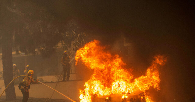 fire-breaks-out-in-west-hollywood-off-sunset-boulevard