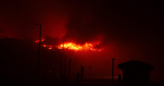 brush-fire-erupts-in-eaton-canyon-near-altadena-amid-los-angeles-wildfires