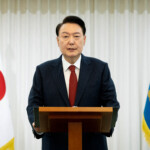 south-korean-president-yoon-suk-yeol-faces-new-arrest-attempt-in-fortified-compound