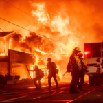 california-wildfires-force-thousands-to-evacuate-and-more-top-headlines