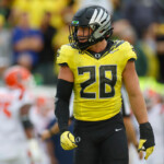 oregon-adds-big-running-back-transfer-and-gets-two-key-players-to-return-for-the-2025-season