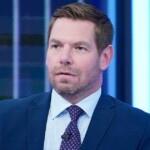 swalwell-condemns-trump-for-greenland-talk,-says-he-just-cares-about-‘the-cost-of-groceries,’-promptly-gets-roasted