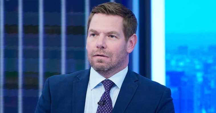 swalwell-condemns-trump-for-greenland-talk,-says-he-just-cares-about-‘the-cost-of-groceries,’-promptly-gets-roasted