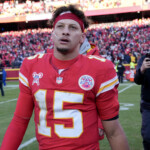 patrick-mahomes-doesn’t-hide-his-feelings-about-raiders-firing-antonio-pierce