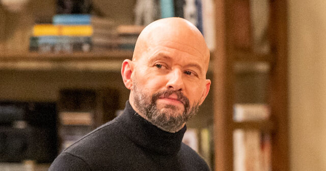 actor-jon-cryer-defends-transing-kids:-it’s-like-when-we-stopped-forcing-left-handers-to-write-with-their-right-hands