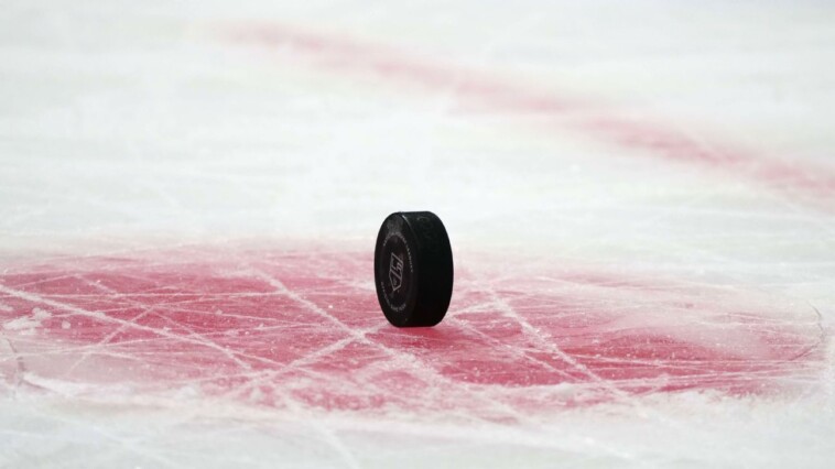 nhl-postpones-kings’-home-game-due-to-wildfires