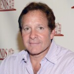 actor-steve-guttenberg-describes-terrifying-scenes-of-palisades-fire