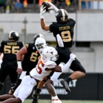 vandy-star-te-stowers-to-return-for-2025-season