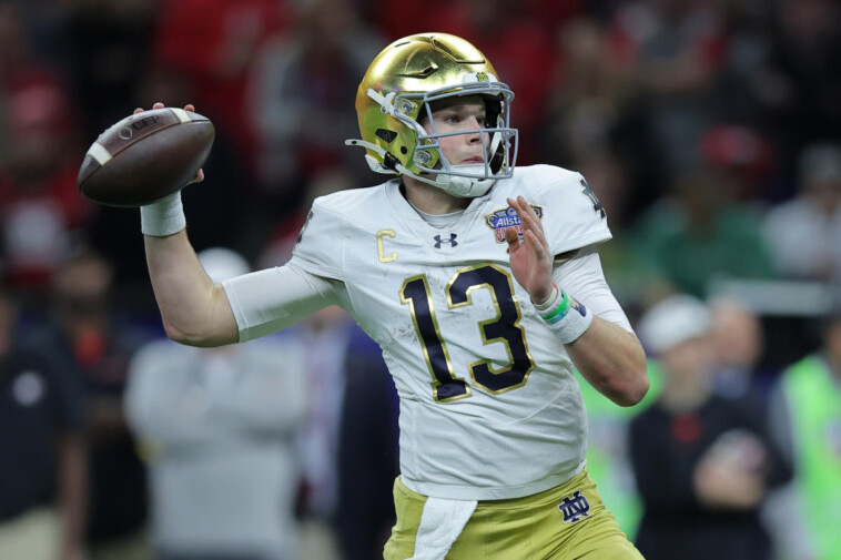 college-football-playoff:-bettors-like-notre-dame-and-ohio-state-in-the-semifinals