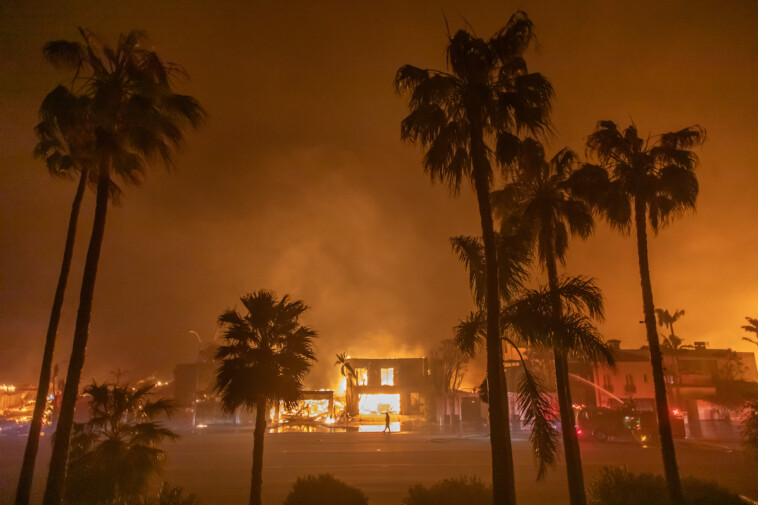 see-it:-the-moment-the-palisades-fire-erupted-caught-on-airport-video-feed