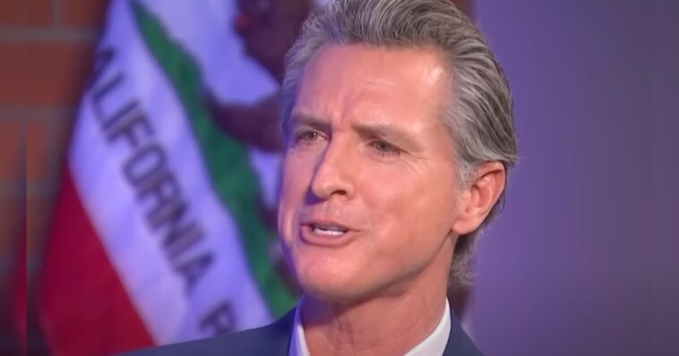 as-los-angeles-burns,-california’s-democrat-lawmakers-in-the-assembly-gavel-into-special-session-to…-give-newsom-$25-million-to-fight-trump