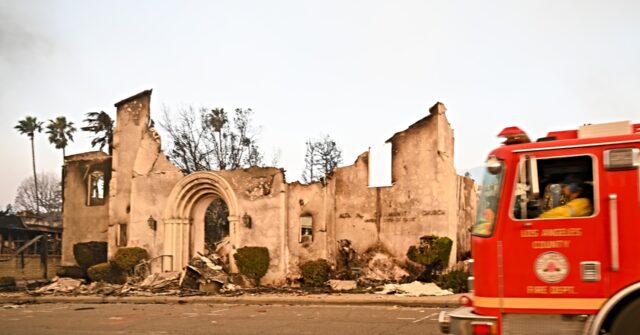 watch-—-surveying-the-eaton-fire:-historic-homes-charred,-wasteland-of-ash