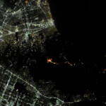 images-from-iss-show-part-of-la-in-complete-darkness-in-wake-of-wildfires