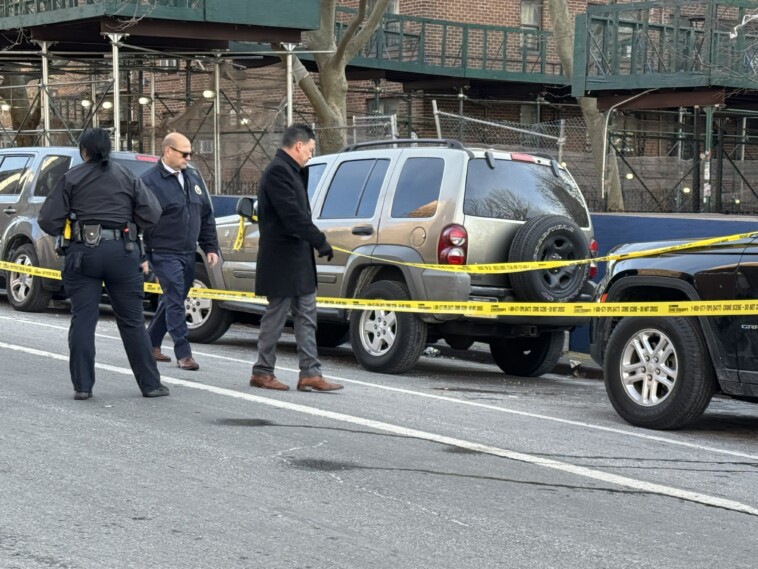 boy,-14,-fatally-stabbed-in-horrifying-attack-outside-nyc-housing-complex:-nypd