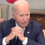 biden-can’t-even-read-a-phone-number-from-a-script-in-front-of-him-during-california-wildfire-briefing-(video)