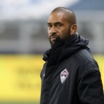 fraser-succeeds-herdman-as-toronto-fc-coach