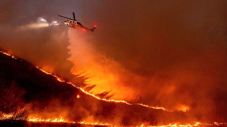 everything-you-need-to-know-about-the-water-drops-in-california-during-wildfires